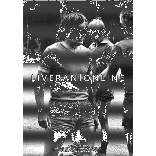 RETROSPETTIVA ADRIANO FEDELE CALCIATORE E ALLENATORE NELLA FOTO ADRIANO FEDELE CON LA MAGLIA DEL VERONA CALCIO AG ALDO LIVERANI SAS