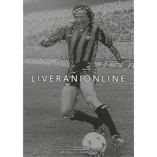 RETROSPETTIVA ADRIANO FEDELE CALCIATORE E ALLENATORE NELLA FOTO ADRIANO FEDELE CON LA MAGLIA DELL\'INTER CALCIO AG ALDO LIVERANI SAS