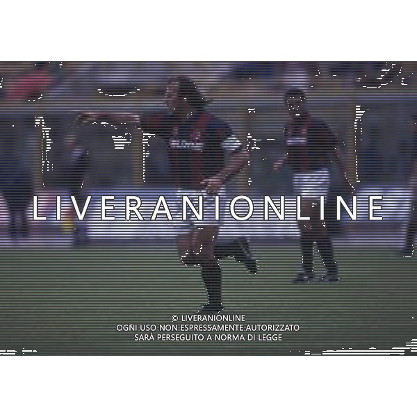 RETROSPETTIVA VILLA MATTEO CALCIATORE NELLA FOTO VILLA MATTEO CON LA MAGLIA DEL BOLOGNA CALCIO AG ALDO LIVERANI SAS