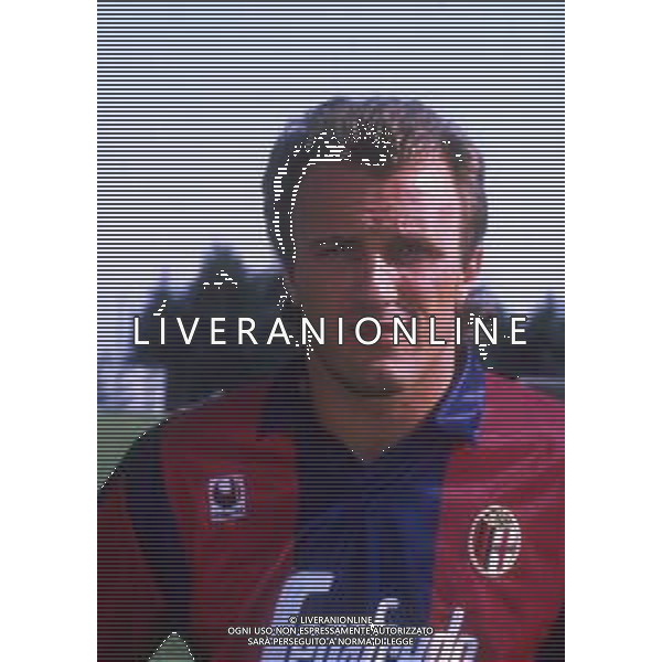 RETROSPETTIVA VILLA MATTEO CALCIATORE NELLA FOTO VILLA MATTEO CON LA MAGLIA DEL BOLOGNA CALCIO AG ALDO LIVERANI SAS