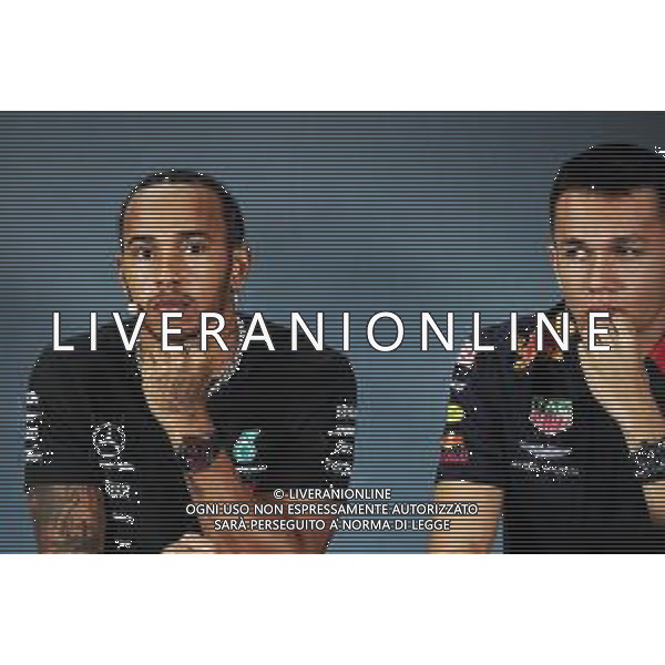 (L to R): Lewis Hamilton (GBR) Mercedes AMG F1 with Alexander Albon (THA) Red Bull Racing in the FIA Press Conference. 24.10.2019. Formula 1 World Championship, Rd 18, Mexican Grand Prix, Mexico City, Mexico, Preparation Day. AG ALDO LIVERANI SAS-ONLY ITALY