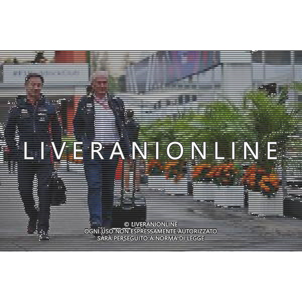 (L to R): Christian Horner (GBR) Red Bull Racing Team Principal with Dr Helmut Marko (AUT) Red Bull Motorsport Consultant. 25.10.2019. Formula 1 World Championship, Rd 18, Mexican Grand Prix, Mexico City, Mexico, Practice Day. ©/AGENZIA ALDO LIVERANI Sas - ITALY ONLY EDITORIAL USE ONLY - GP F1 MESSICO PROVE LIBERE CITTA\' DEL MESSICO 25.10.2019