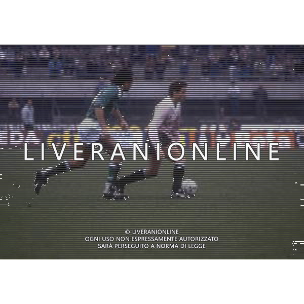 RETROSPETTIVA BENIAMINO VIGNOLA CALCIATORE NELLA FOTO BENIAMINO VIGNOLA CON LA MAGLIA DELLA JUVENTUS AG ALDO LIVERANI SAS