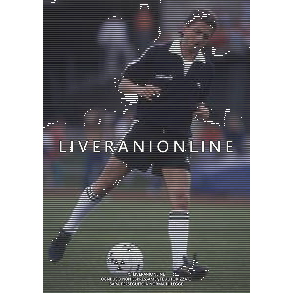 RETROSPETTIVA BENIAMINO VIGNOLA CALCIATORE NELLA FOTO BENIAMINO VIGNOLA CON LA MAGLIA DELLA JUVENTUS AG ALDO LIVERANI SAS