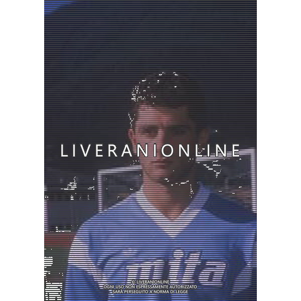 RETROSPETTIVA SALVATORE GIUNTA CALCIATORE NELLA FOTO SALVATORE GIUNTA CON LA MAGLIA DEL COMO CALCIO AG ALDO LIVERANI SAS