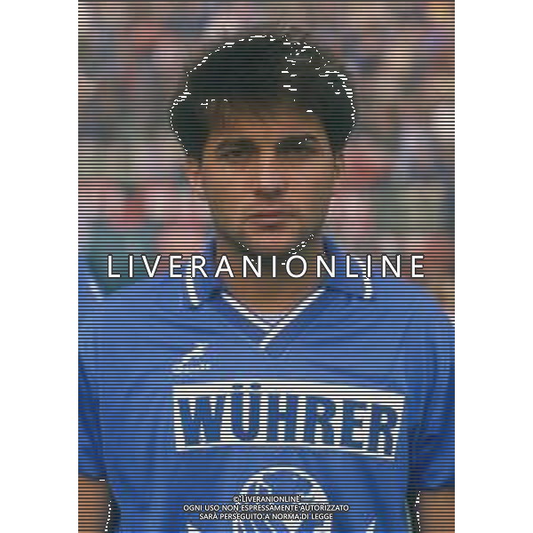 RETROSPETTIVA MAURIZIO IORIO CALCIATORE NELLA FOTO MAURIZIO IORIO CON LA MAGLIA DEL BRESCIA CALCIO AG ALDO LIVERANI SAS