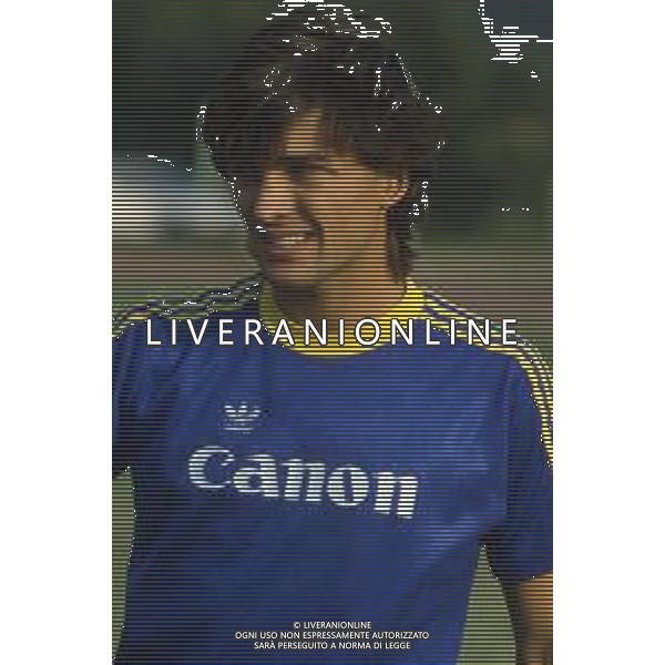 RETROSPETTIVA MAURIZIO IORIO CALCIATORE NELLA FOTO MAURIZIO IORIO CON LA MAGLIA DEL VERONA CALCIO AG ALDO LIVERANI SAS