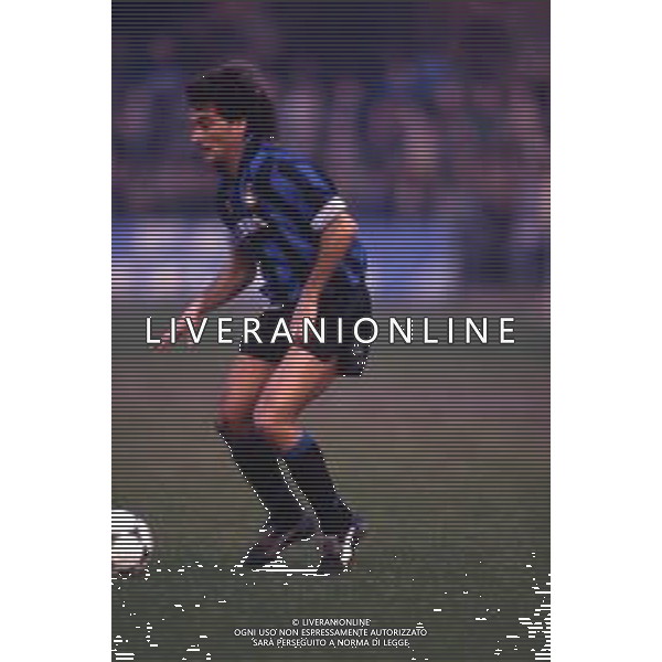 RETROSPETTIVA MAURIZIO IORIO CALCIATORE NELLA FOTO MAURIZIO IORIO CON LA MAGLIA DELL\'INTER AG ALDO LIVERANI SAS 