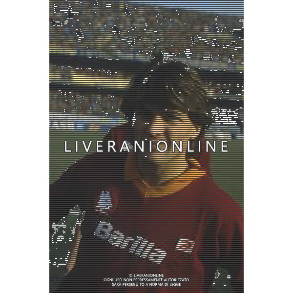 RETROSPETTIVA MAURIZIO IORIO CALCIATORE NELLA FOTO MAURIZIO IORIO CON LA MAGLIA DELLA ROMA CALCIO AG ALDO LIVERANI SAS