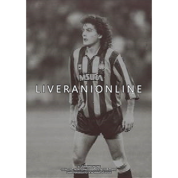 RETROSPETTIVA MAURIZIO IORIO CALCIATORE NELLA FOTO MAURIZIO IORIO CON LA MAGLIA DELL\'INTER AG ALDO LIVERANI SAS 