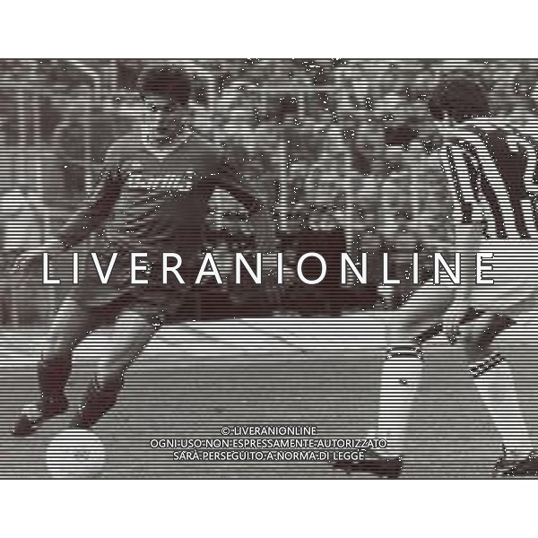 RETROSPETTIVA MAURIZIO IORIO CALCIATORE NELLA FOTO MAURIZIO IORIO CON LA MAGLIA DELLA ROMA CALCIO AG ALDO LIVERANI SAS