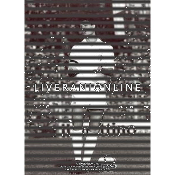 RETROSPETTIVA VALIGI CLAUDIO CALCIATORE NELLA FOTO CLAUDIO VALIGI CON LA MAGLIA DEL PADOVA CALCIO AG ALDO LIVERANI SAS