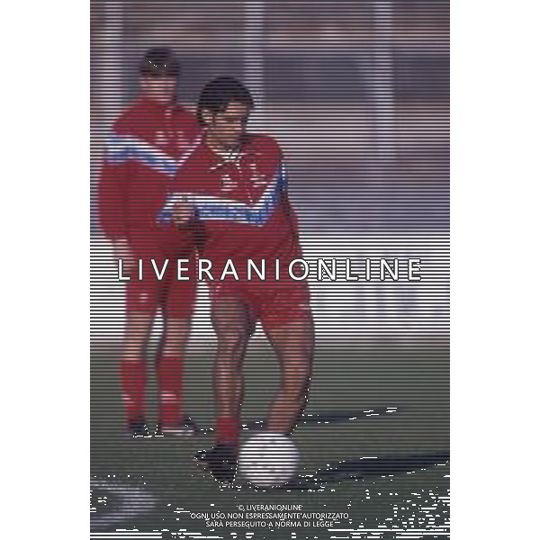 RETROSPETTIVA ROCCO PASQUALE CALCIATORE 1994 NELLA FOTO ROCCO PASQUALE CON LA MAGLIA DEL PERUGIA CALCIO AG ALDO LIVERANI SAS