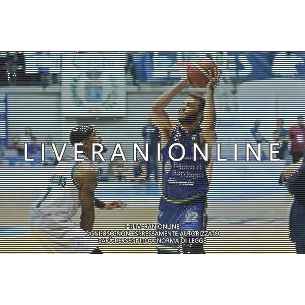 Collins e Gentile Acqua S.Bernardo Cantu\' vs Banco di Sardegna Sassari Campionato Serie A - 6a giornata PalaBancoDesio - Desio (MB) 27-10-2019 foto Roberto Garavaglia - ag. Aldo Liverani sas / AGENZIA ALDO LIVERANI SAS
