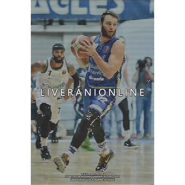Stefano Gentile (Sassari) Acqua S.Bernardo Cantu’ vs Banco di Sardegna Sassari Campionato Serie A - 6° giornata PalaBancoDesio - Desio (MB) 27-10-2019 foto Roberto Garavaglia - ag. Aldo Liverani sas