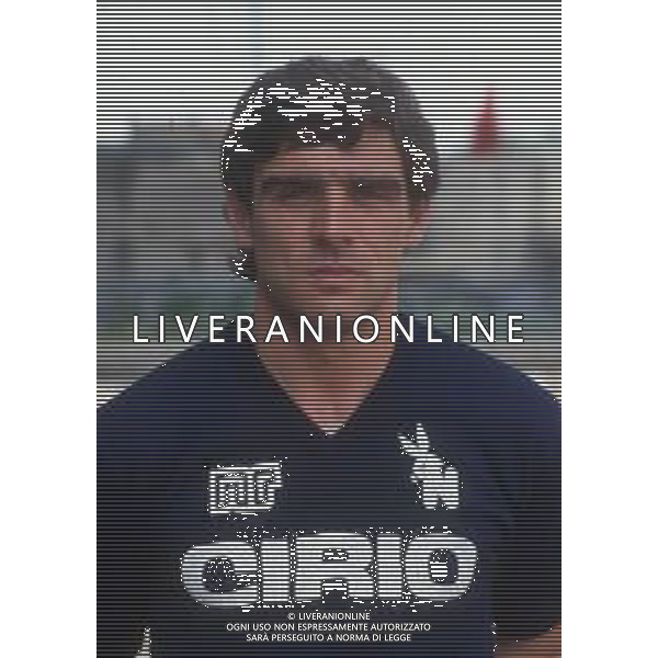 RETROSPETTIVA VINAZZANI CLAUDIO CALCIATORE NELLA FOTO CLAUDIO VINAZZANI CON LA MAGLIA DEL NAPOLI CALCIO AG ALDO LIVERANI SAS