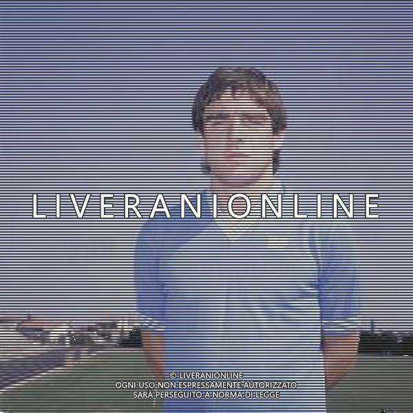 RETROSPETTIVA VINAZZANI CLAUDIO CALCIATORE NELLA FOTO CLAUDIO VINAZZANI CON LA MAGLIA DEL NAPOLI CALCIO AG ALDO LIVERANI SAS