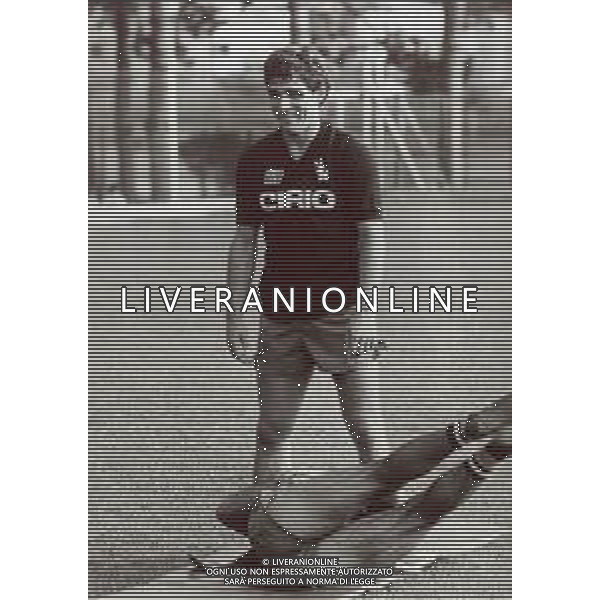 RETROSPETTIVA VINAZZANI CLAUDIO CALCIATORE NELLA FOTO CLAUDIO VINAZZANI CON LA MAGLIA DEL NAPOLI CALCIO AG ALDO LIVERANI SAS