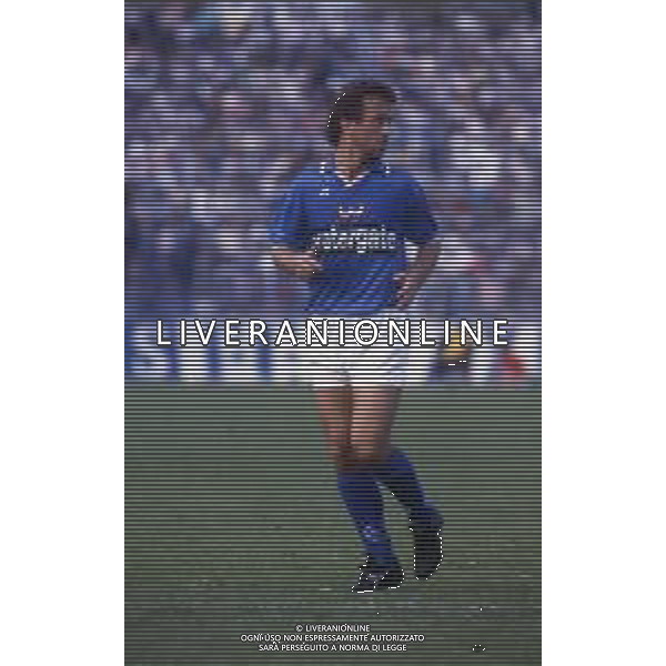 RETROSPETTIVA TULLIO GRITTI CALCIATORE NELLA FOTO TULLIO GRITTI CON LA MAGLIA DEL BRESCIA CALCIO AG ALDO LIVERANI SAS