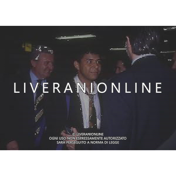 RETROSPETTIVA VALENCIANO IVAN CALCIATORE NELLA FOTO IVAN VALENCIANO NUOVO ACQUISTO DELL\'ATALANTA CALCIO AL SUO ARRIVO IN AEROPORTO A LINATE AG ALDO LIVERANI SAS