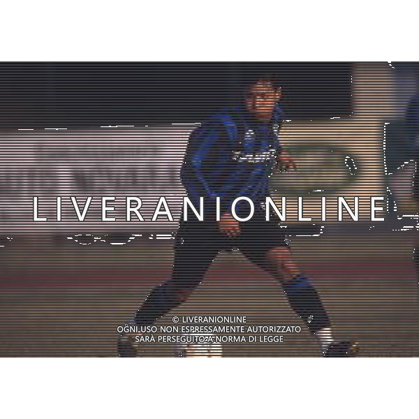 RETROSPETTIVA VALENCIANO IVAN CALCIATORE NELLA FOTO IVAN VALENCIANO CON LA MAGLIA DELL\'ATALANTA CALCIO AG ALDO LIVERANI SAS