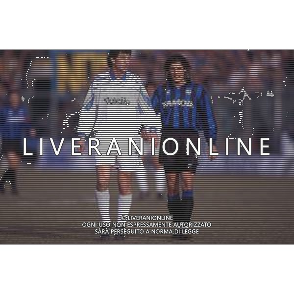 RETROSPETTIVA GIOVANNI FRANCINI CALCIATORE NELLA FOTO GIOVANNI FRANCINI CON LA MAGLIA DEL NAPOLI CALCIO CON CLAUDIO CANIGGIA IN ATALANTA NAPOLI AG ALDO LIVERANI SAS
