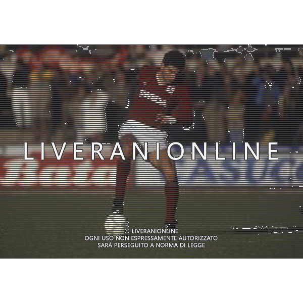 RETROSPETTIVA GIOVANNI FRANCINI CALCIATORE NELLA FOTO GIOVANNI FRANCINI CON LA MAGLIA DEL TORINO CALCIO AG ALDO LIVERANI SAS