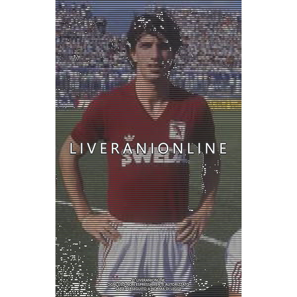 RETROSPETTIVA GIOVANNI FRANCINI CALCIATORE NELLA FOTO GIOVANNI FRANCINI CON LA MAGLIA DEL TORINO CALCIO AG ALDO LIVERANI SAS