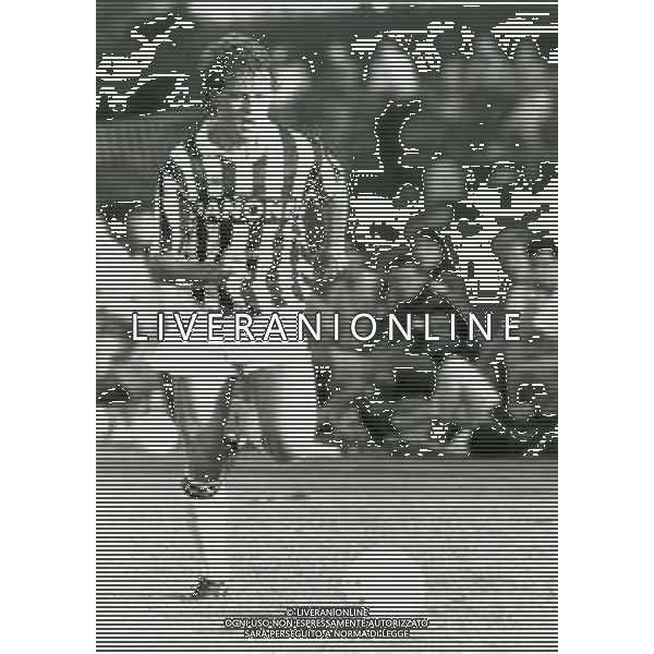 RETROSPETTIVA FRANCESCO BALDINI CALCIATORE NELLA FOTO FRANCESCO BALDINI CON LA MAGLIA DELLA JUVENTUS CALCIO AG ALDO LIVERANI SAS