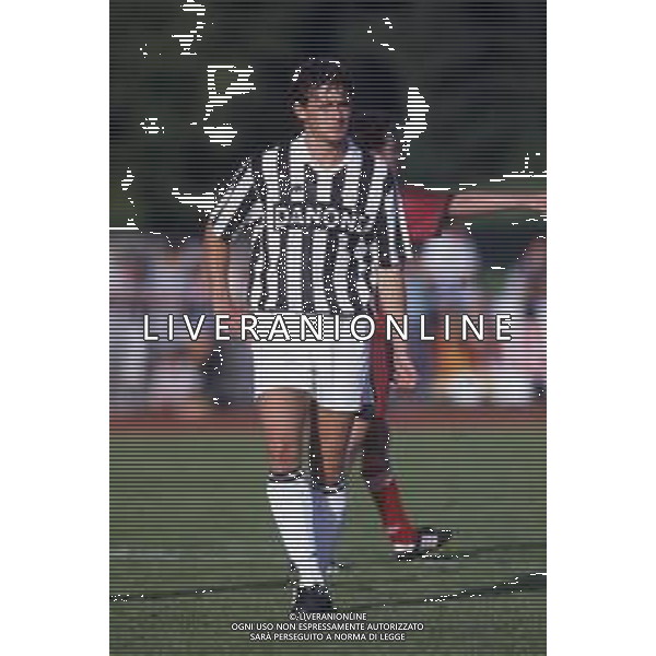 RETROSPETTIVA FRANCESCO BALDINI CALCIATORE NELLA FOTO FRANCESCO BALDINI CON LA MAGLIA DELLA JUVENTUS CALCIO AG ALDO LIVERANI SAS