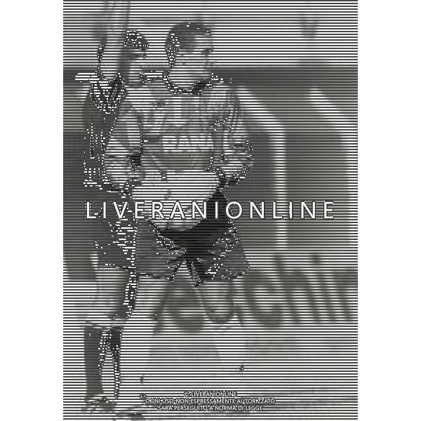 RETROSPETTIVA ATTILIO GREGORI CALCIATORE NELLA FOTO ATTILIO GREGORI CON LA MAGLIA DEL VERONA CALCIO AG ALDO LIVERANI SAS