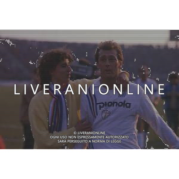 RETROSPETTIVA TREVOR FRANCIS CALCIATORE NELLA FOTO TREVOR FRANCIS CON LA MAGLIA DELLA SAMPDORIA CALCIO AG ALDO LIVERANI SAS