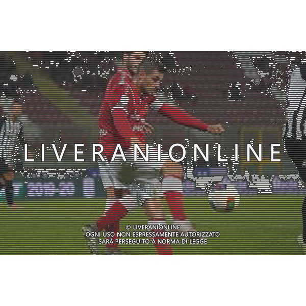 Campionato Italiano di Calcio Serie B 2019/2020 Perugia, Italia 29/10/2019 Perugia vs Ascoli Nella foto: aleandro rosi (n.2 difensore perugia calcio) al tiro foto loris cerquiglini-alessio marini-ag aldo liverani sas