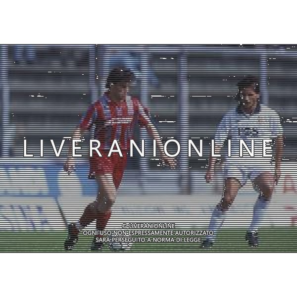 RETROSPETTIVA FLORIJANCIC MATJAZ CALCIATORE NELLA FOTO FLORIJANCIC MATJAZ CON LA MAGLIA DELLA CREMONESE AG ALDO LIVERANI SAS