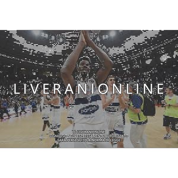 FORTITUDO BOLOGNA - PISTOIA BASKET LEGA SERIE A 27.10.2019 NELLA FOTO Henry Sims esultanza a fine gara ©OPTIMAFOTO /AGENZIA ALDO LIVERANI Sas