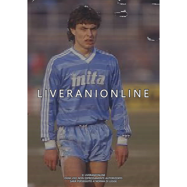 RETROSPETTIVA GIOVANNI INVERNIZZI CALCIATORE NELLA FOTO GIOVANNI INVERNIZZI CN LA MAGLIA DEL COMO CALCIO AG ALDO LIVERANI SAS