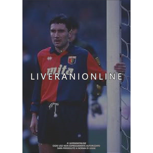 RETROSPETTIVA VALERIANO FIORIN CALCIATORE NELLA FOTO VALERIANO FIORIN CON LA MAGLIA GENOA CALCIO AG ALDO LIVERANI SAS
