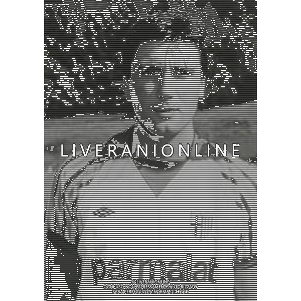 RETROSPETTIVA VALERIANO FIORIN CALCIATORE NELLA FOTO VALERIANO FIORIN CON LA MAGLIA DEL PARMA CALCIO AG ALDO LIVERANI SAS