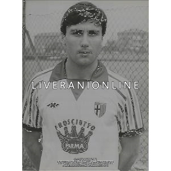 RETROSPETTIVA VALERIANO FIORIN CALCIATORE NELLA FOTO VALERIANO FIORIN CON LA MAGLIA DEL PARMA CALCIO AG ALDO LIVERANI SAS