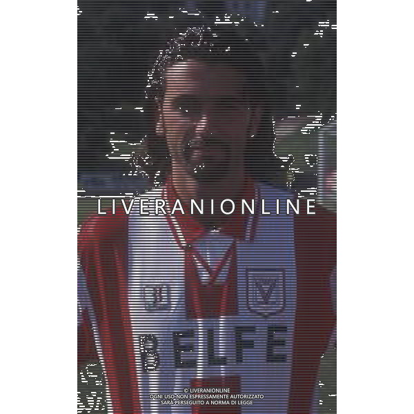 RETROSPETTIVA VIVIANI FABIO CALCIATORE NELLA FOTO VIVIANI FABIO CON LA MAGLIA DEL VICENZA CALCIO AG ALDO LIVERANI SAS 