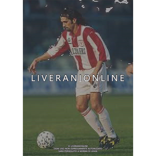 RETROSPETTIVA VIVIANI FABIO CALCIATORE NELLA FOTO VIVIANI FABIO CON LA MAGLIA DEL VICENZA CALCIO AG ALDO LIVERANI SAS 