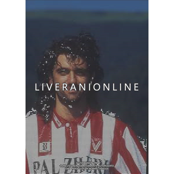 RETROSPETTIVA VIVIANI FABIO CALCIATORE NELLA FOTO VIVIANI FABIO CON LA MAGLIA DEL VICENZA CALCIO AG ALDO LIVERANI SAS 