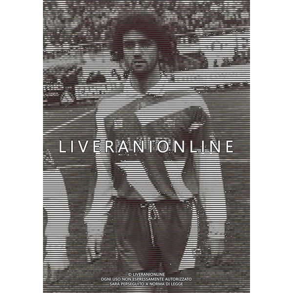 RETROSPETTIVA VIVIANI FABIO CALCIATORE NELLA FOTO VIVIANI FABIO CON LA MAGLIA DEL VICENZA CALCIO AG ALDO LIVERANI SAS 