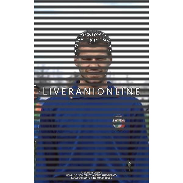 RETROSPETTIVA FRANCESCO ZANONCELLI CALCIATORE NELLA FOTO FRANCESCO ZANONCELLI CON LA MAGLIA DELLA NAZIONALE ITALIANA AG ALDO LIVERANI SAS