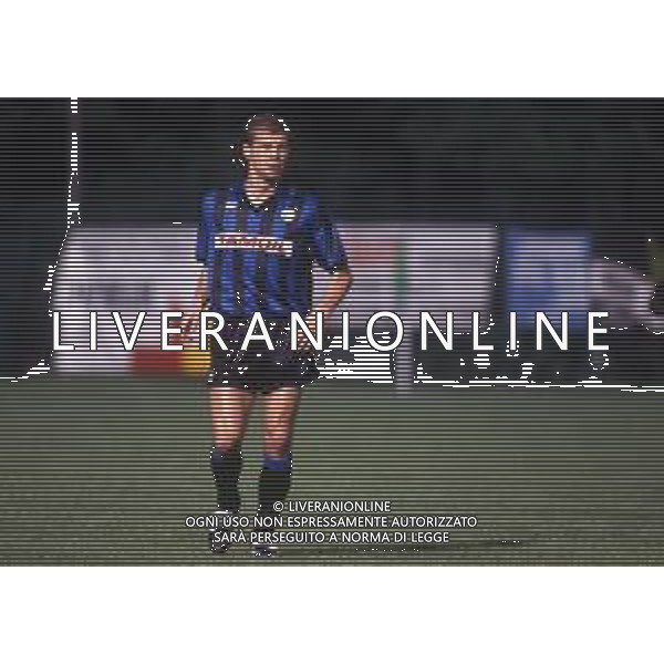 RETROSPETTIVA FRANCESCO ZANONCELLI CALCIATORE NELLA FOTO FRANCESCO ZANONCELLI CON LA MAGLIA DELL\'ATALANTA CALCIO AG ALDO LIVERANI SAS