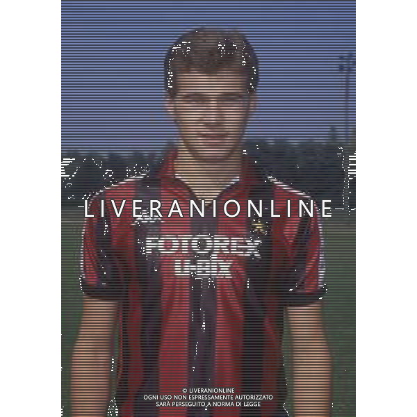 RETROSPETTIVA FRANCESCO ZANONCELLI CALCIATORE NELLA FOTO FRANCESCO ZANONCELLI CON LA MAGLIA DEL MILAN AG ALDO LIVERANI SAS