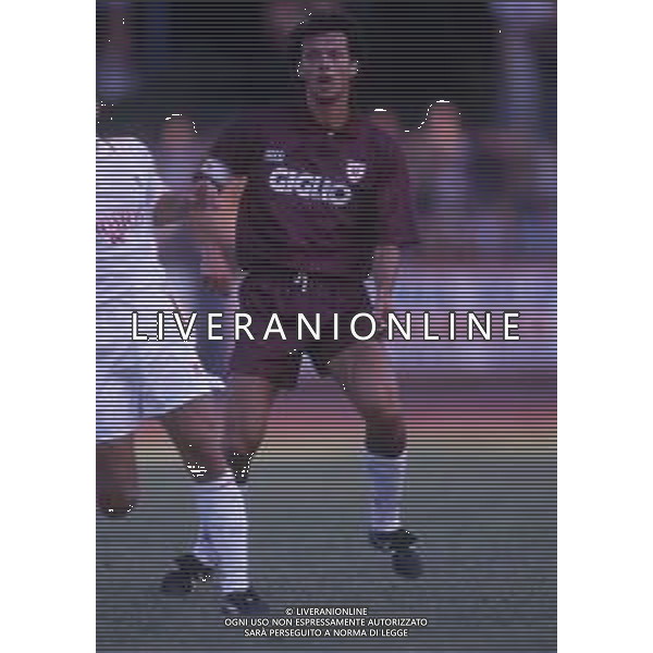 RETROSPETTIVA ZANUTTA MICHELE CALCIATORE NELLA FOTO MICHELE ZANUTTA CON LA MAGLIA DELLA REGGIANA CALCIO AG ALDO LIVERANI SAS