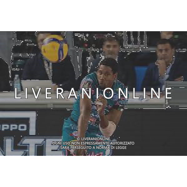 Volley Supercoppa Maschile Civitanova Marche, Italia 02/11/2019 Finale - Sir Safety Perugia vs Modena Volley Nella foto: wilfredo leon venero (n.9 schiacciatore sir safety conad perugia) alla battuta