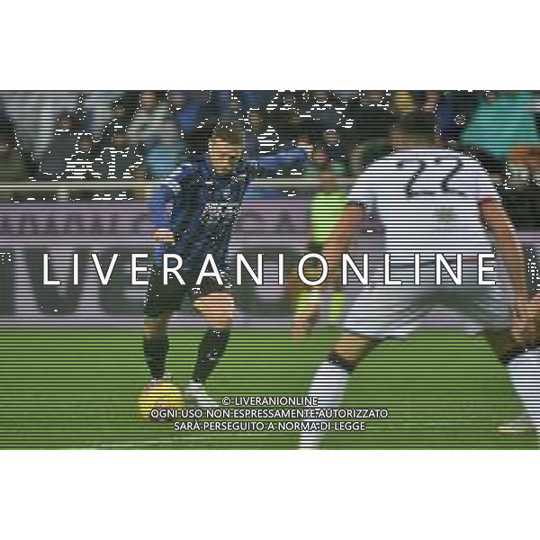 Gomez colpisce la traversa con un tiro da fuori area Atalanta vs Cagliari Campionato Serie A TIM - 11° giornata Bergamo 3-11-2019 Gewiss Stadium - Stadio Atleti Azzurri d’Italia foto Roberto Garavaglia - ag. Aldo Liverani sas