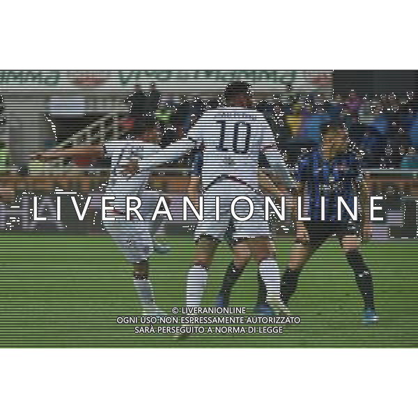 Oliva segna 2 a 0 Cagliari Atalanta vs Cagliari Campionato Serie A TIM - 11° giornata Bergamo 3-11-2019 Gewiss Stadium - Stadio Atleti Azzurri d’Italia foto Roberto Garavaglia - ag. Aldo Liverani sas